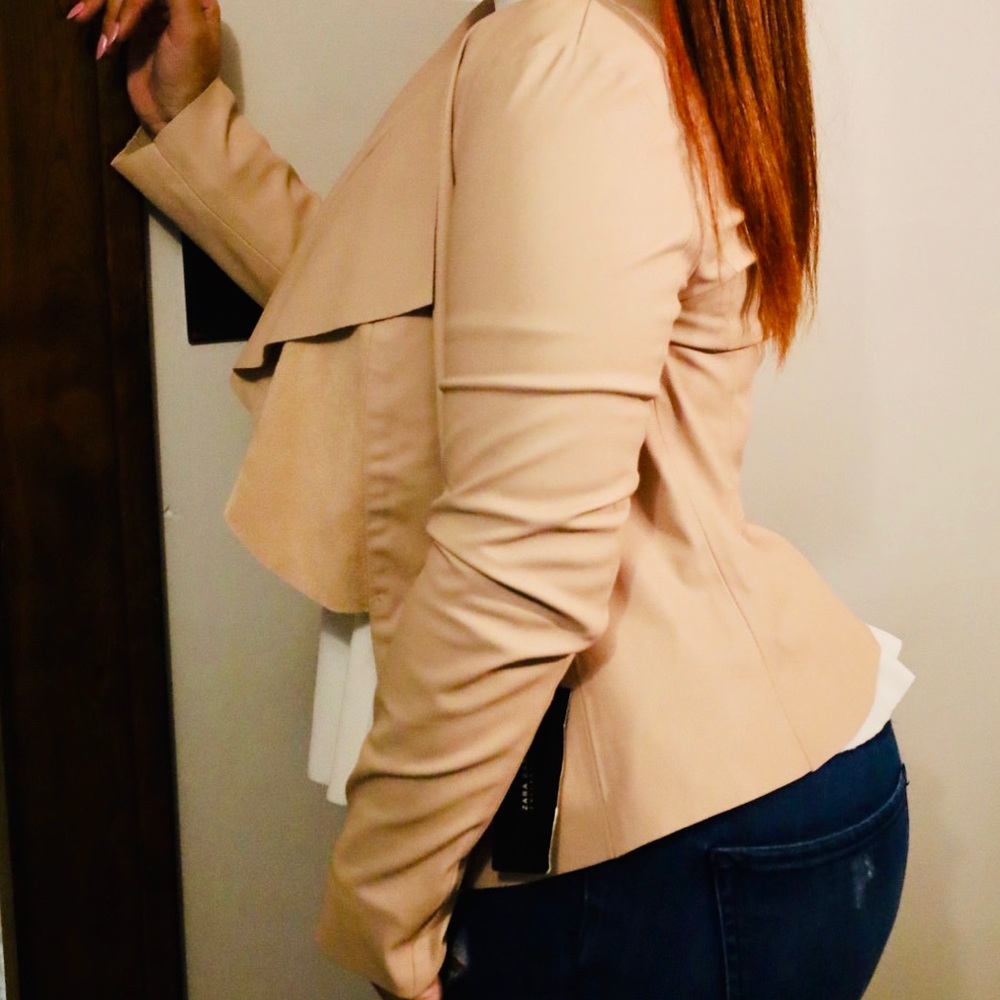 Zara’s Women’s Pale Pink Faux Leather Jacket - Picture 2 of 13